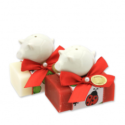 Schafmilchseife eckig 100g dekoriert mit Glücksschwein, Classic/Granatapfel 