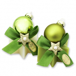 Schafmilchseife Stern 40g dekoriert mit Weihnachtskugel, Classic/Eisenkraut 
