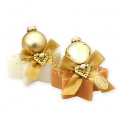Schafmilchseife Stern 80g dekoriert mit Weihnachtskugel, Classic/Zirbe 