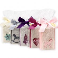 Schafmilchseife eckig 100g dekoriert mit weihnachtliche Motive in Cello, sortiert 