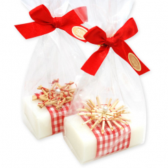 Schafmilchseife eckig 100g dekoriert mit Strohstern in Cello, Classic 