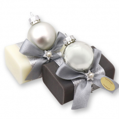 Schafmilchseife eckig 100g dekoriert mit Glaskugel, Classic/Christrose 