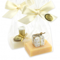 Schafmilchseife Gästeseife 25g dekoriert mit Stiefel/Pakerl in Cello, Classic/Zirbe 