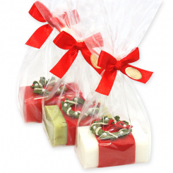 Schafmilchseife eckig 100g dekoriert mit Häkelkranz in Cello, sortiert 