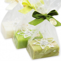 Schafmilchseife eckig 100g dekoriert mit Häkelstern in Cello, sortiert 