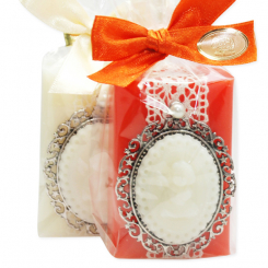 Sheep milk soap 100g decorated with medaillon 7,5g in a cellophane, Classic/blood orange 